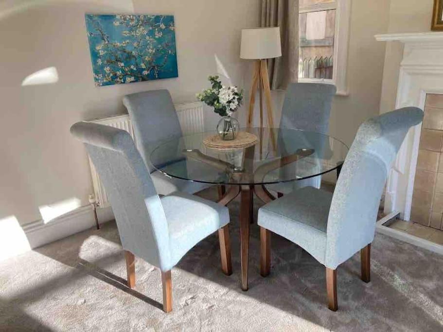 Garden Apartment, Central Harrogate With Parking Екстериор снимка