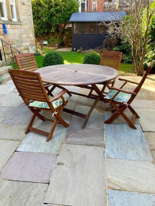 Garden Apartment, Central Harrogate With Parking Екстериор снимка